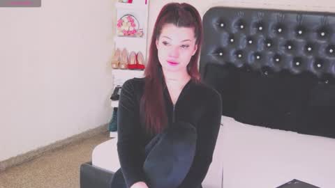 Deea online show from February 18, 1:22 pm