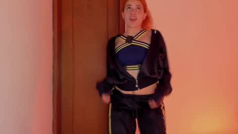 A L L I S S online show from September 9, 8:09 pm