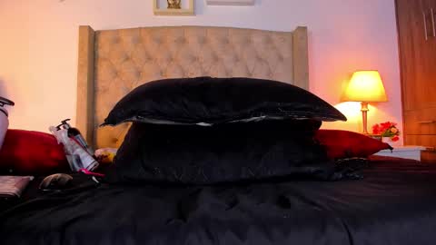 allisson online show from March 14, 12:53 pm