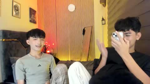 Snapshot of alluring_alpha chatting on September 17, 2:42 pm kim and josh online show from September 17, 2:42 pm