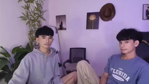 kim and josh online show from April 20, 6:55 pm