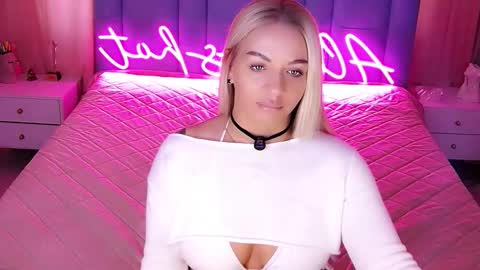 AlwaysHot online show from March 21, 3:56 am