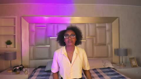 ally_jackson online show from June 18, 11:59 am