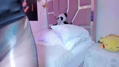 Ana the Queen of the Pantyhose online show from March 7, 4:22 pm