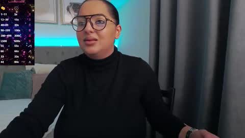         online show from February 21, 9:18 pm