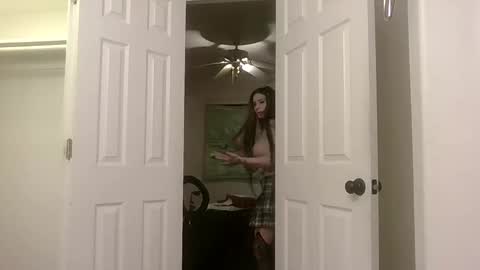 allymoon1369 online show from February 2, 8:32 am