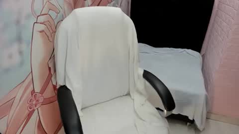 Allyson online show from January 6, 6:56 pm