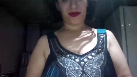 Snapshot of alma_amy chatting on February 25, 7:16 pm Alma online show from February 25, 7:16 pm
