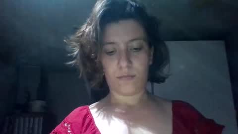 Snapshot of alma_amy chatting on February 26, 10:26 pm Alma online show from February 26, 10:26 pm