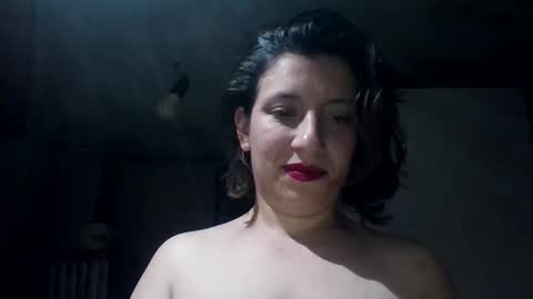 Snapshot of alma_amy chatting on February 28, 9:12 pm Alma online show from February 28, 9:12 pm