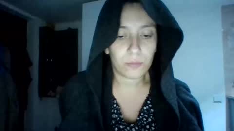 Snapshot of alma_amy chatting on September 18, 8:13 pm Alma online show from September 18, 8:13 pm