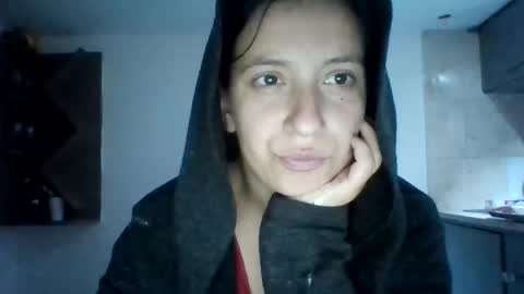 Snapshot of alma_amy chatting on October 21, 8:45 pm Alma online show from October 21, 8:45 pm