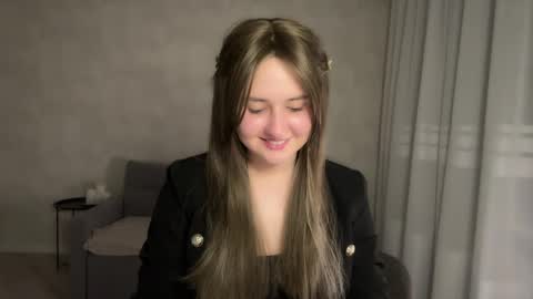 Anna online show from April 3, 9:33 pm