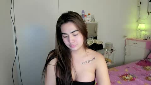 alovelydollnica online show from July 25, 3:15 am