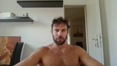 alphah_hunk online show from October 10, 11:05 am