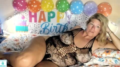 Shelby or if you want to make me purr just call me Kitten  online show from May 31, 1:59 am