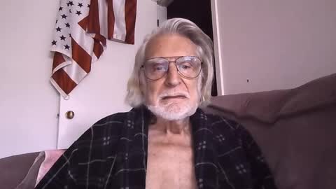 AlphaUniform online show from April 24, 1:46 pm