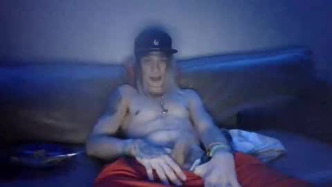 altboy010 online show from September 20, 1:52 am