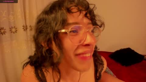 . .  online show from January 8, 11:52 pm