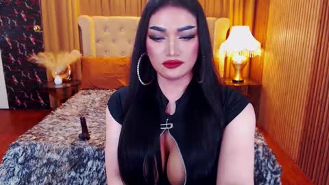 Snapshot of alurajhenson chatting on September 14, 7:48 pm Alura Jhenson online show from September 14, 7:48 pm
