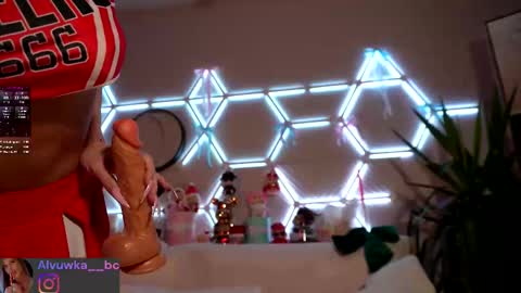 Alvuwka online show from January 14, 10:23 am