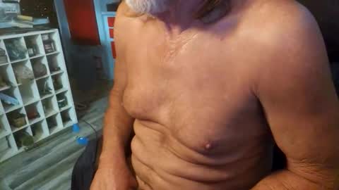 alwayshard4u1 online show from March 17, 11:26 am