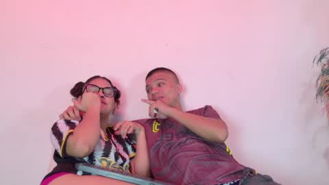 aly_n_sebas online show from May 12, 11:47 pm