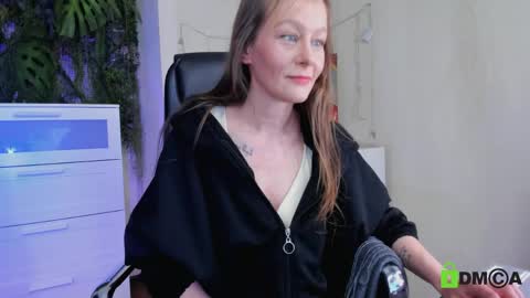 alya__me online show from May 5, 10:32 am