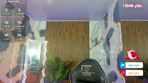 ALYCE  online show from April 15, 11:24 am