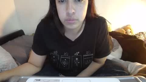 Alyn Maria online show from January 17, 3:16 am