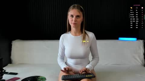 Alena online show from September 15, 12:50 pm