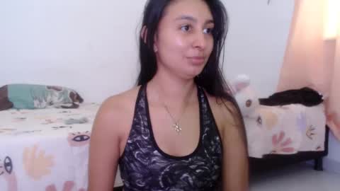 Snapshot of alyson0001 chatting on January 16, 5:23 pm allyson online show from January 16, 5:23 pm