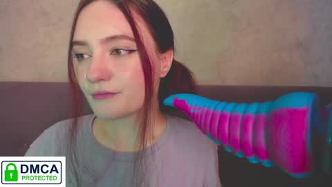 Alyssa online show from December 24, 9:39 am