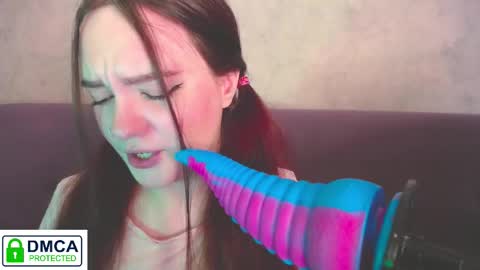 Alyssa online show from October 23, 9:44 am