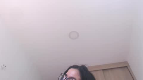 valentia online show from February 1, 9:34 pm