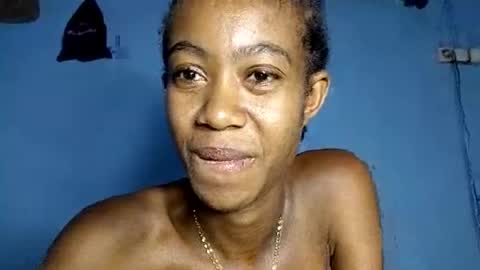 Amah online show from December 7, 7:38 pm