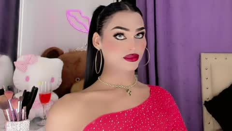 amal_baddel_ online show from May 18, 2:10 am