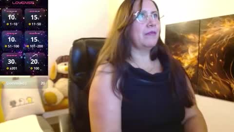 AMALIA online show from December 14, 1:01 am