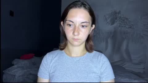 amalia_lambert13 online show from August 7, 7:23 pm