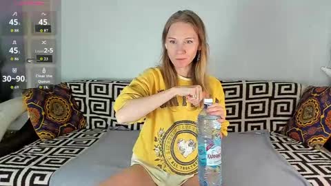 Amalia online show from May 6, 7:58 am
