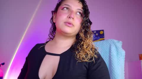 Amalia Im Back See you soon this January 7 at 10 pm Colombia time online show from March 6, 10:53 pm