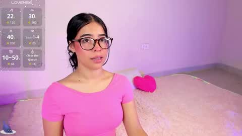 Amalia    real MIA  online show from January 13, 6:54 am