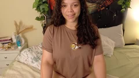 Snapshot of amand1_sweet chatting on October 4, 9:45 pm online show from October 4, 9:45 pm