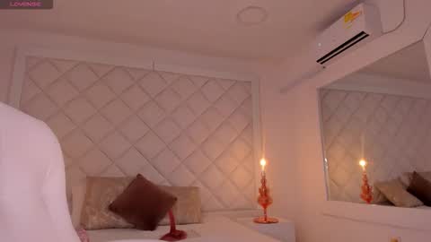 Amanda online show from October 6, 11:55 pm