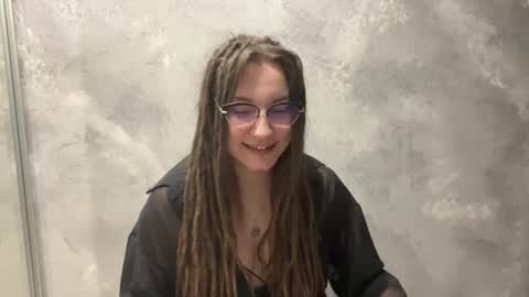 Amanda online show from February 3, 9:02 am