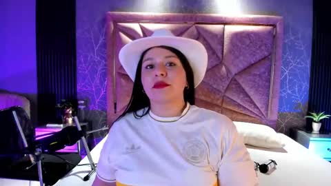 Amanda cruz online show from September 10, 1:28 am