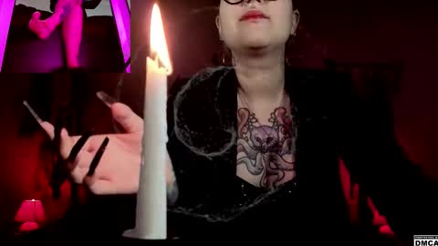 Goddess Amanita online show from February 16, 11:41 am