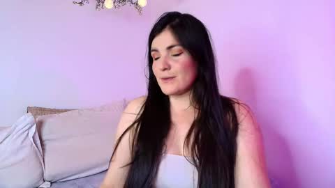 Amara Vega  online show from March 14, 3:49 pm