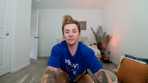Amara Jezebel online show from June 25, 5:18 pm