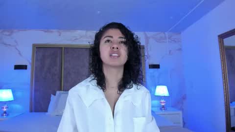 Emily online show from December 19, 12:11 pm